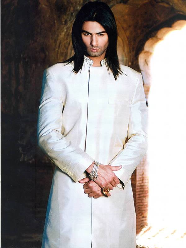 Mens Sherwani manufacturers,exporters of Indian Pakistani Wedding Sherwani, Mens Sherwani suppliers,