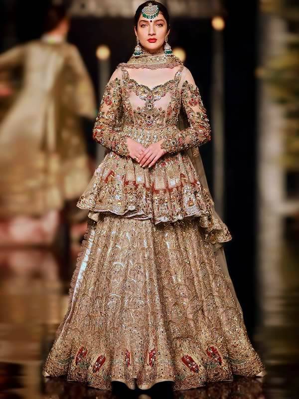 Mother Of The Bride Outfit Ideas - A lehenga with a peplum kurti | Mother  of the bride outfit, Bride clothes, Wedding cocktail outfits