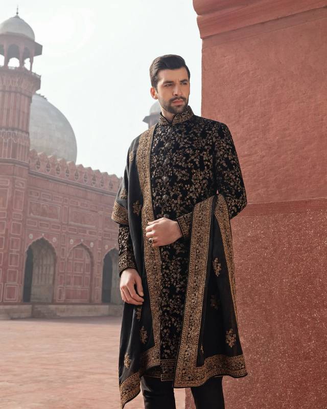 Graceful Sherwani for Mens Muscat Oman Wedding Sherwani
