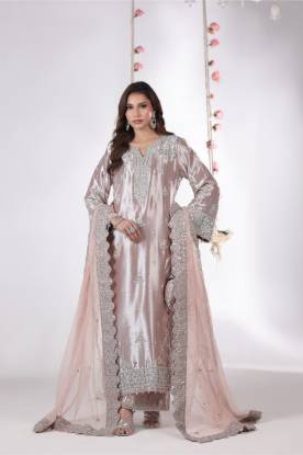 Shop this Montana lame tissue silk long shirt and Montana lame tissue silk izaar. Discover luxury formal dresses and explore our exquisite collection of Pakistani formal dresses and Pakistani party wear dresses.