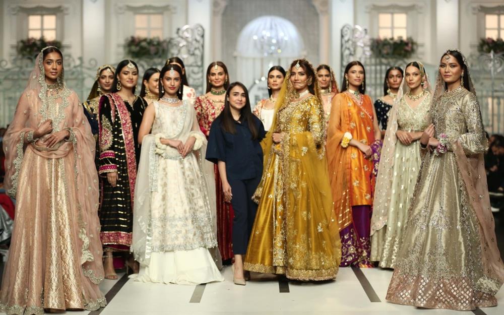 Zonia Anwaar Pantene Hum Bridal Couture Week 2022 Collection